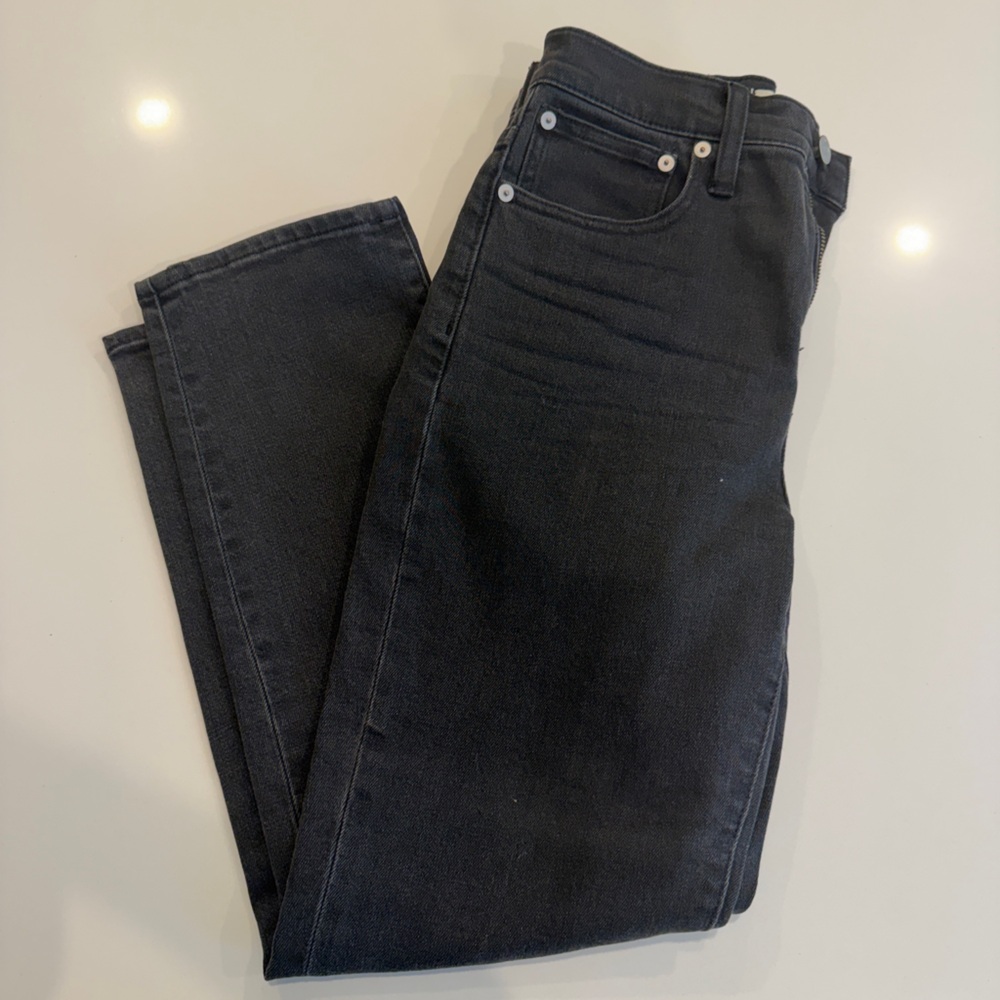 Madewell Classic Straight Jean - Black - Size 24